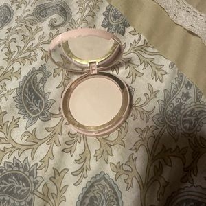 Too faced porless powder